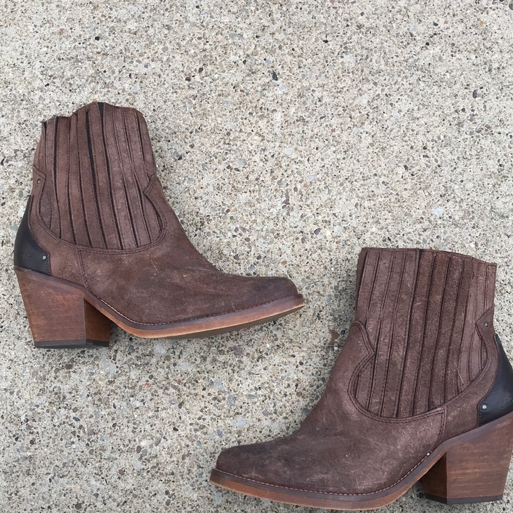 Musse and Cloud booties